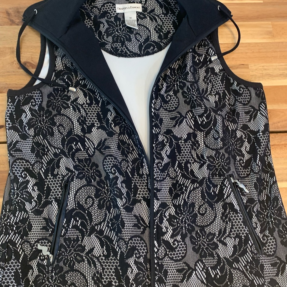 Drawers & Damon’s Laced Vest - Picture 3 of 6